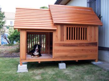 大型犬　犬小屋