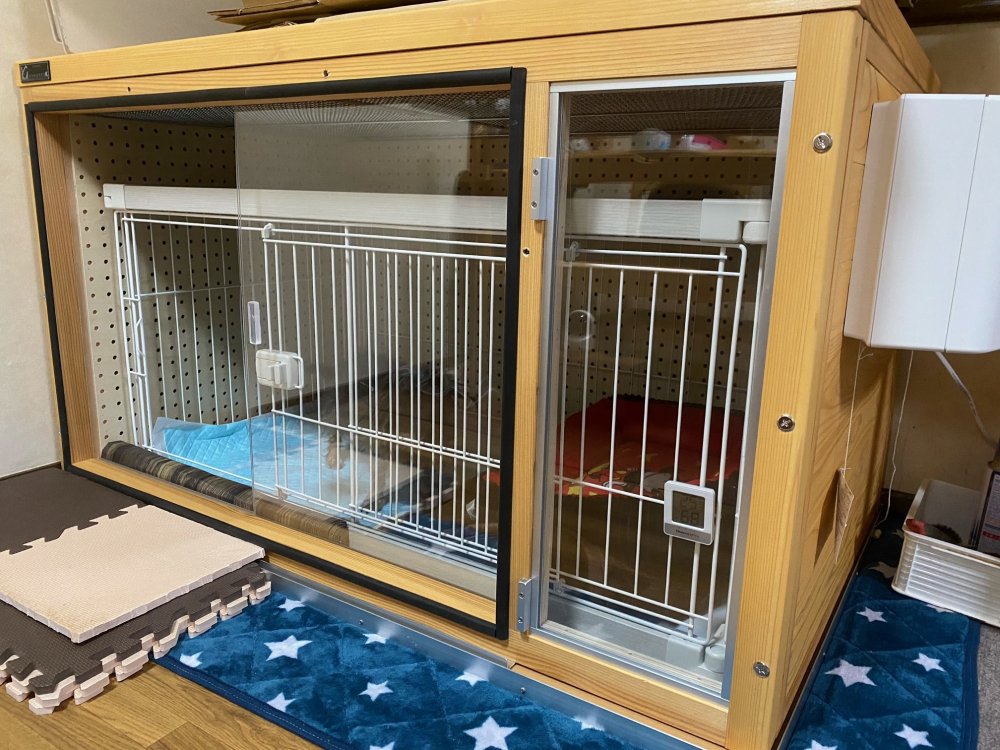 犬小屋 防音 - 犬用品