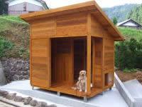 厚板柱立ての犬小屋