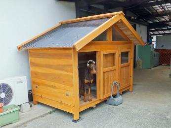 大型犬2匹用小屋 23. 大型犬2匹用小屋 23.