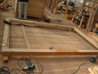 巨大犬小屋・ハウスの組み立て方写真