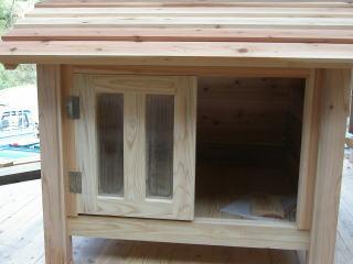 中型犬の犬小屋製作写真