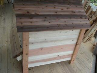 中型犬の犬小屋製作写真